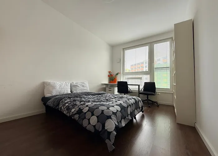 2 Bedroom With Great Location And Air Conditioning And Parking Bratislava