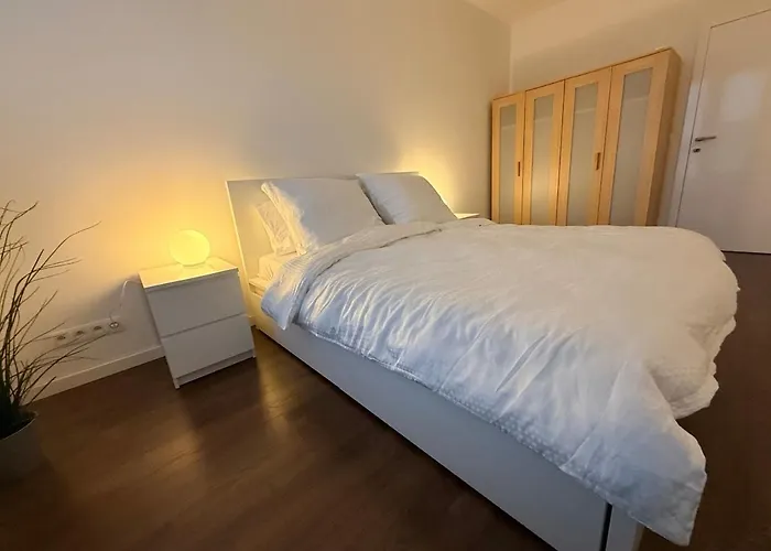 2 Bedroom With Great Location And Air Conditioning And Parking * Bratislava