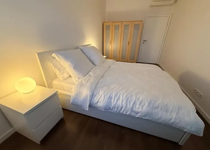 2 Bedroom With Great Location And Air Conditioning And Parking Appartement